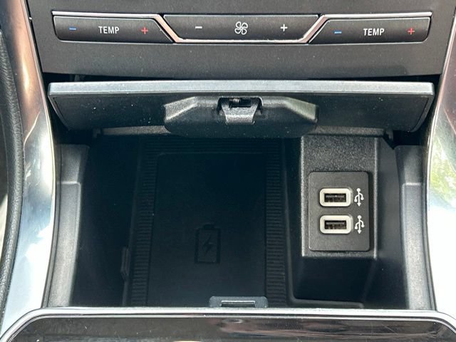 Used 2019 Ford Edge Titanium w/ Equipment Group 301A AWD/4WD image 51