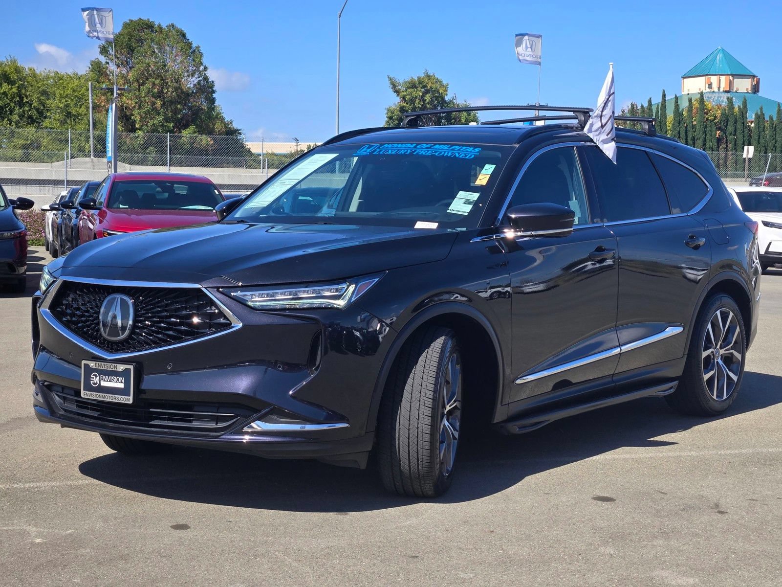Used 2023 Acura MDX w/ Technology Package FWD image 3