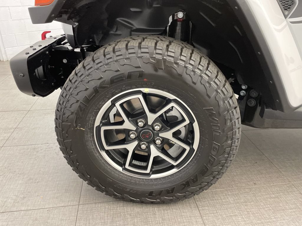 New 2026 Jeep Gladiator Mojave AWD/4WD image 8