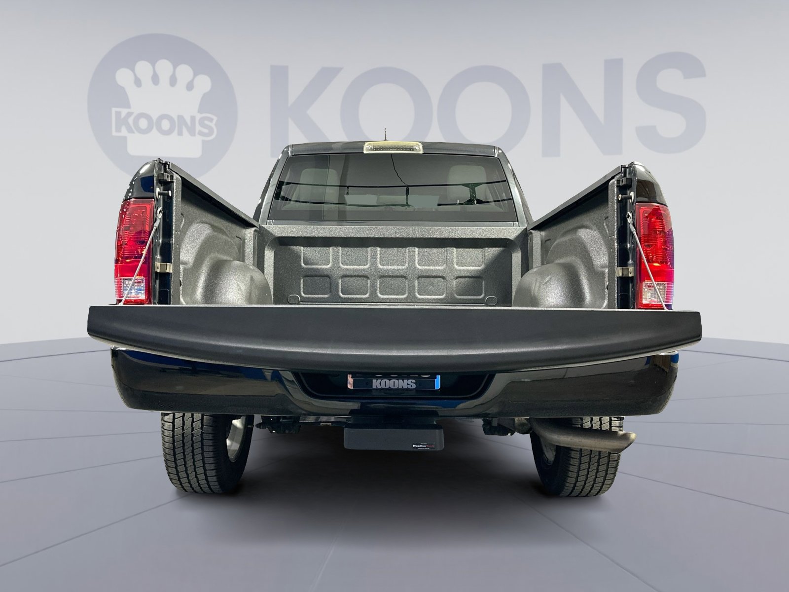 Used 2016 RAM 1500 Express image 32