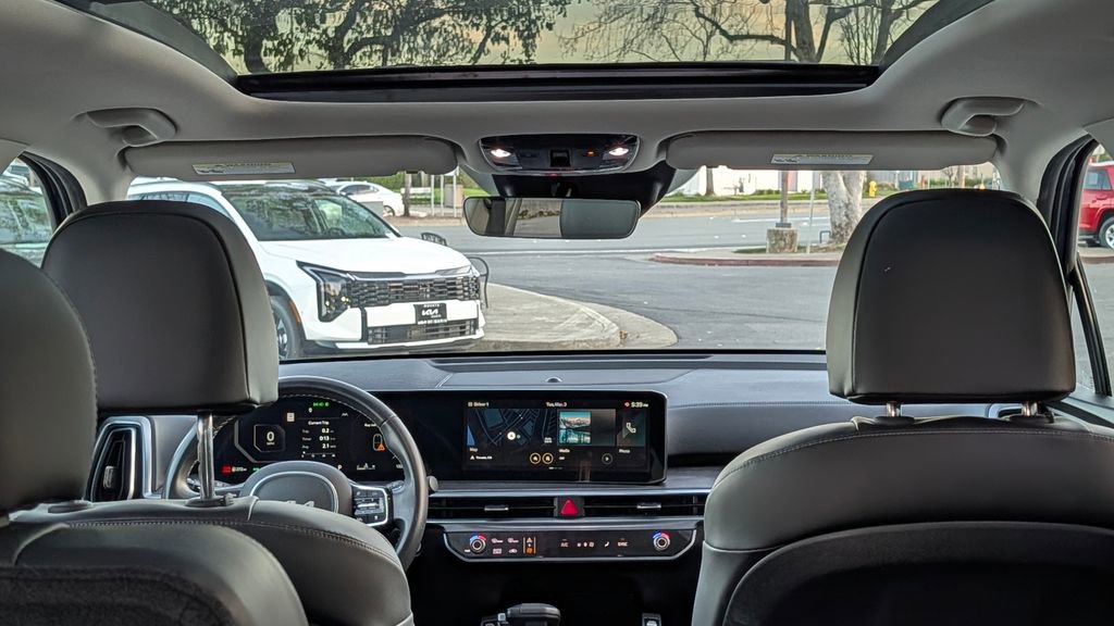 Used 2024 Kia Sorento SX image 24