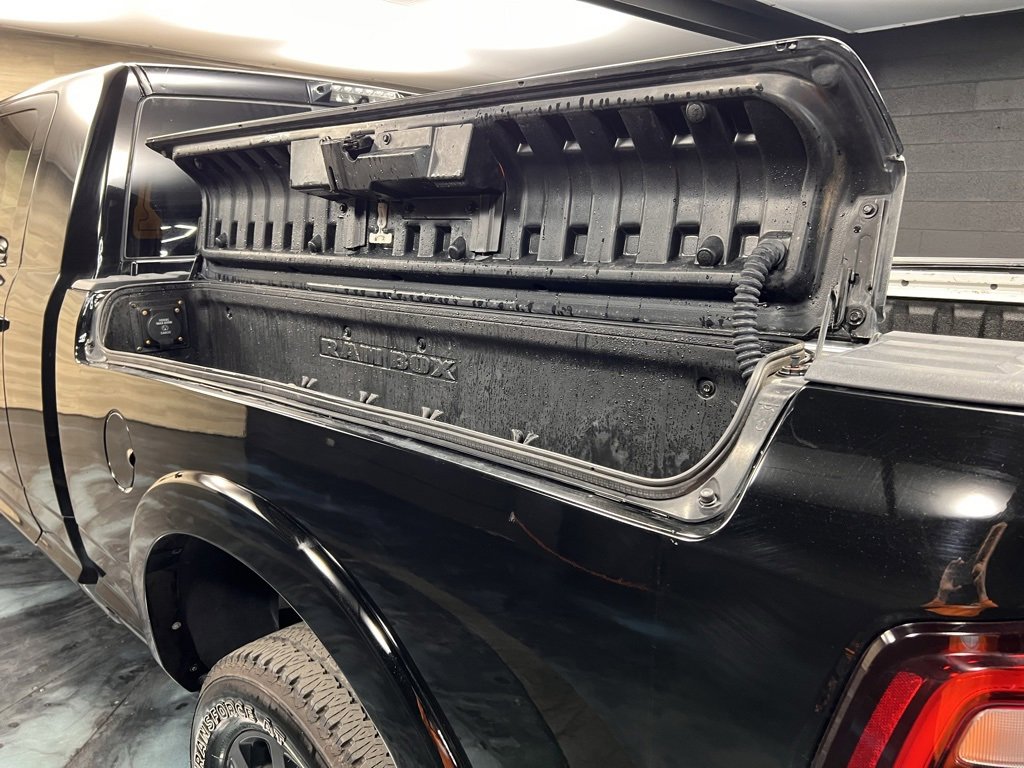 Used 2020 RAM 3500 Limited image 31