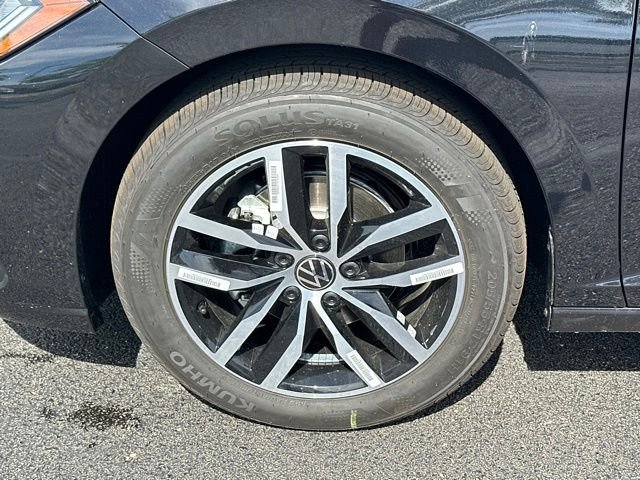 New 2026 Volkswagen Jetta SE FWD image 9