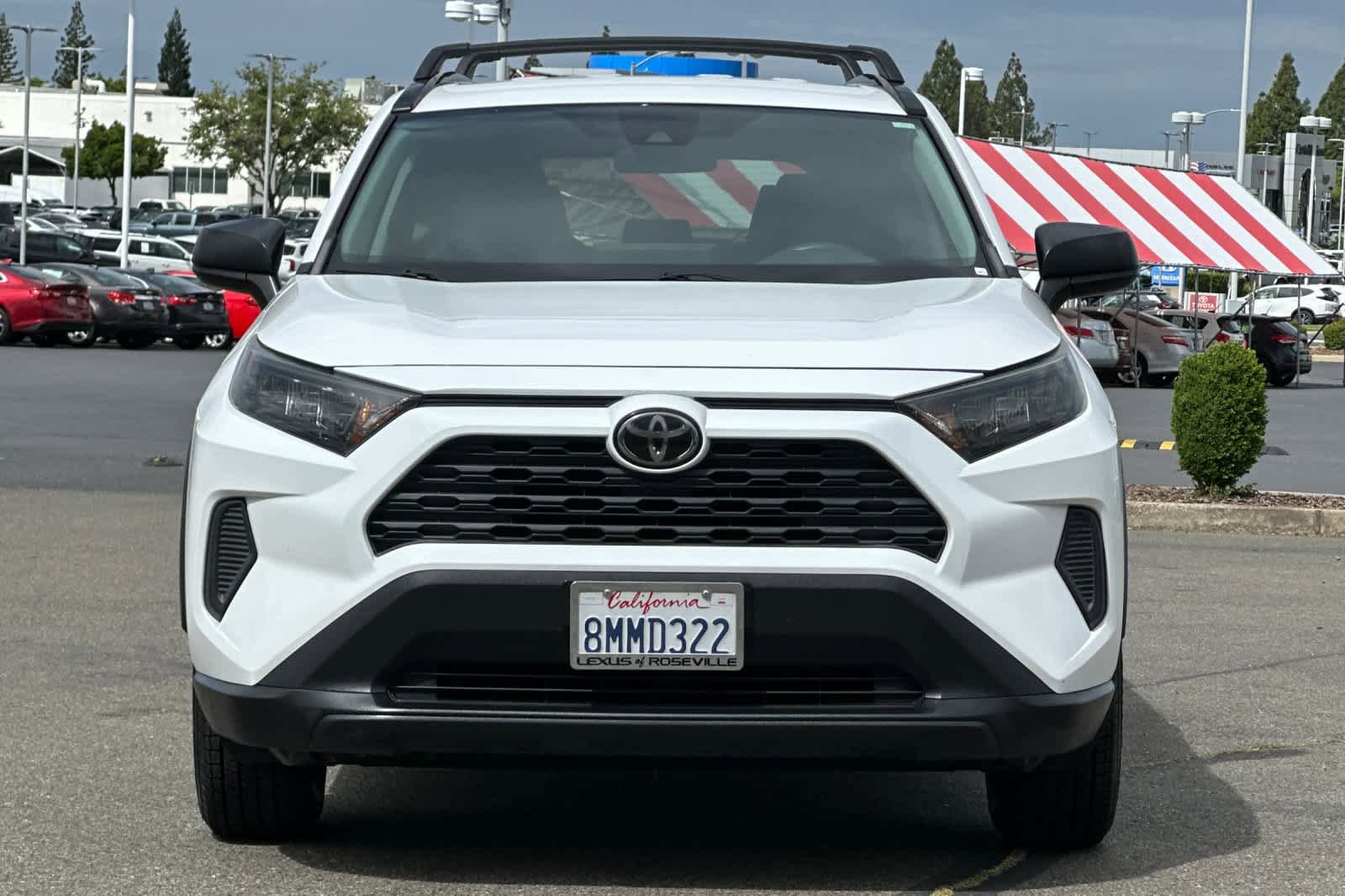 Used 2019 Toyota RAV4 LE w/ Carpet Mat Package FWD image 10