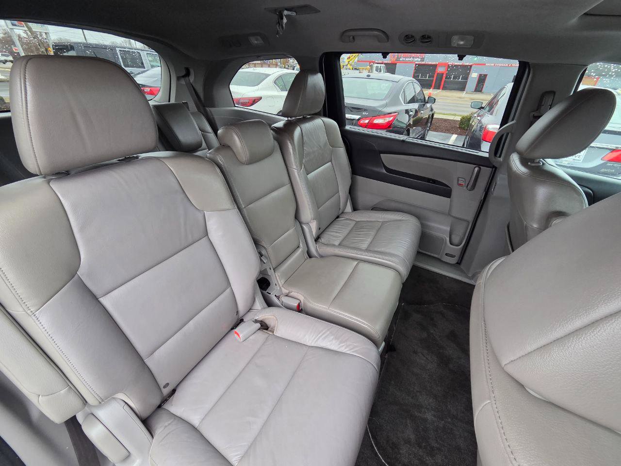 Used 2012 Honda Odyssey EX-L image 17