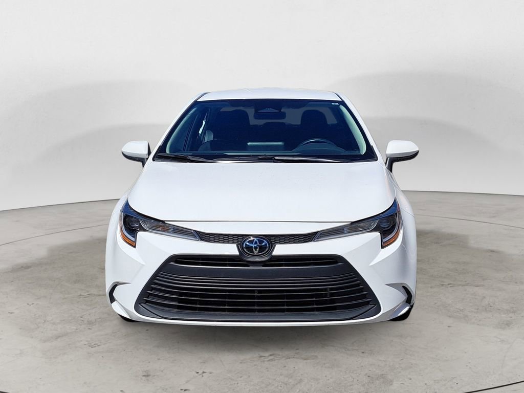 Used 2024 Toyota Corolla LE image 8