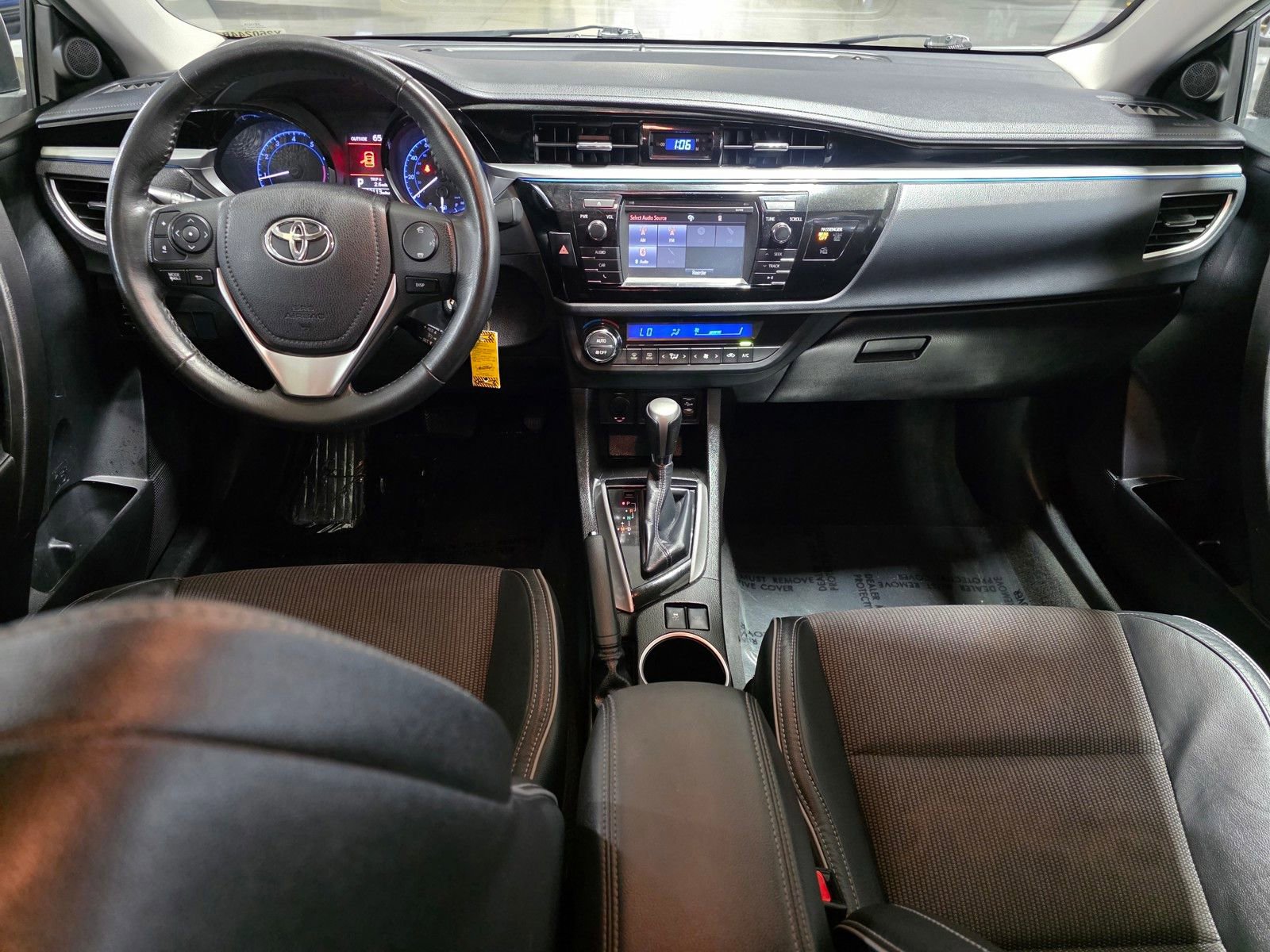 Used 2015 Toyota Corolla S image 18