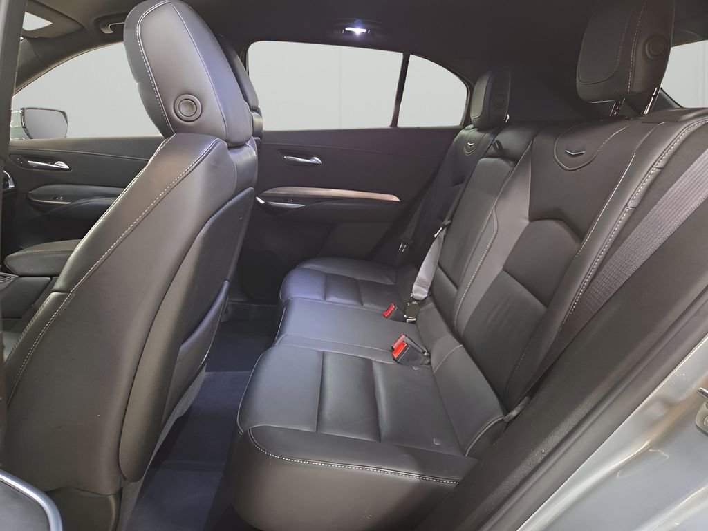 Used 2024 Cadillac XT4 Premium Luxury image 19