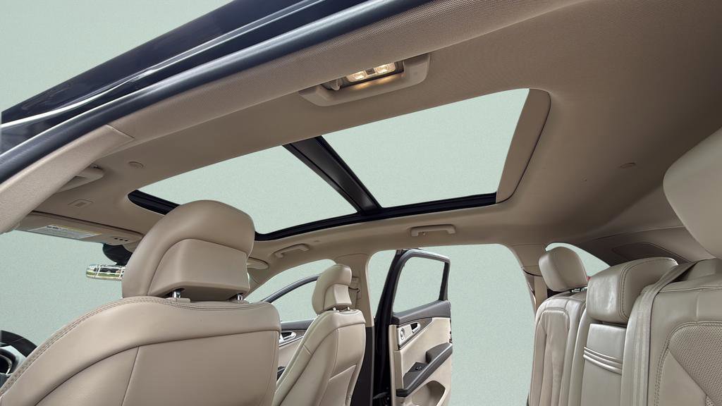 Used 2019 Lincoln Nautilus Reserve w/ Ultimate Package image 30