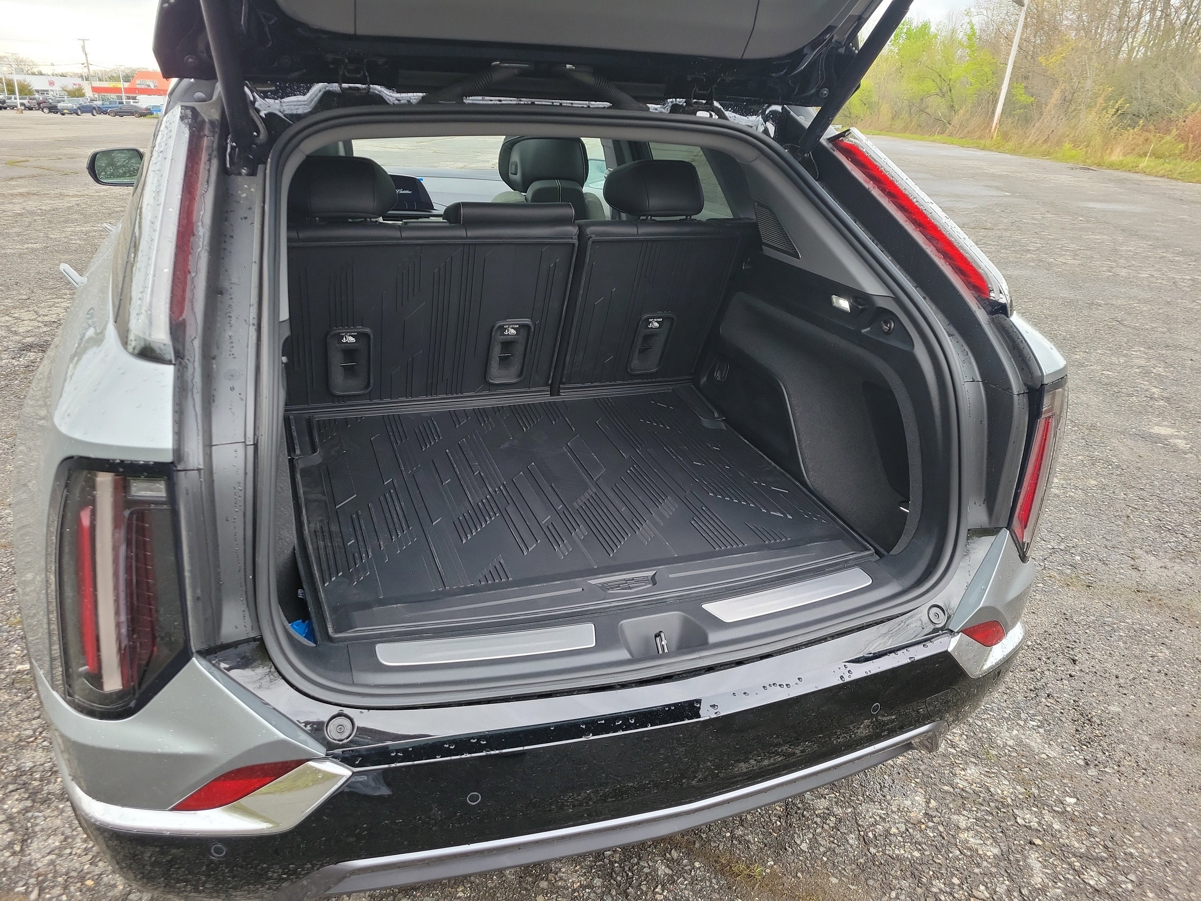 New 2026 Cadillac Optiq Luxury 1 AWD/4WD image 16