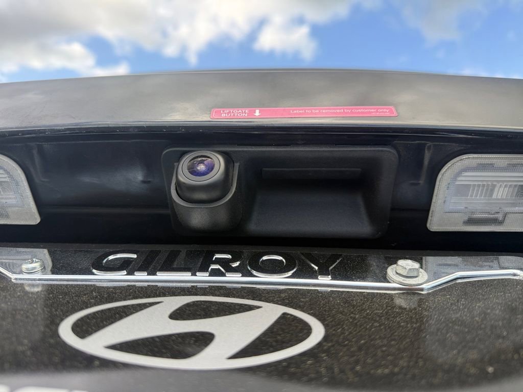 Used 2024 Kia Sportage EX image 8