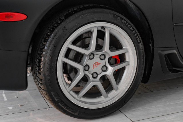 Used 2002 Chevrolet Corvette Z06 w/ Memory Pkg image 35