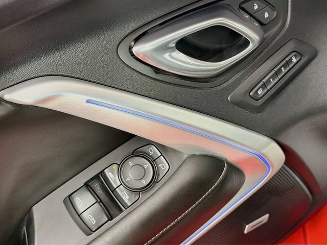 Used 2018 Chevrolet Camaro SS RWD image 17