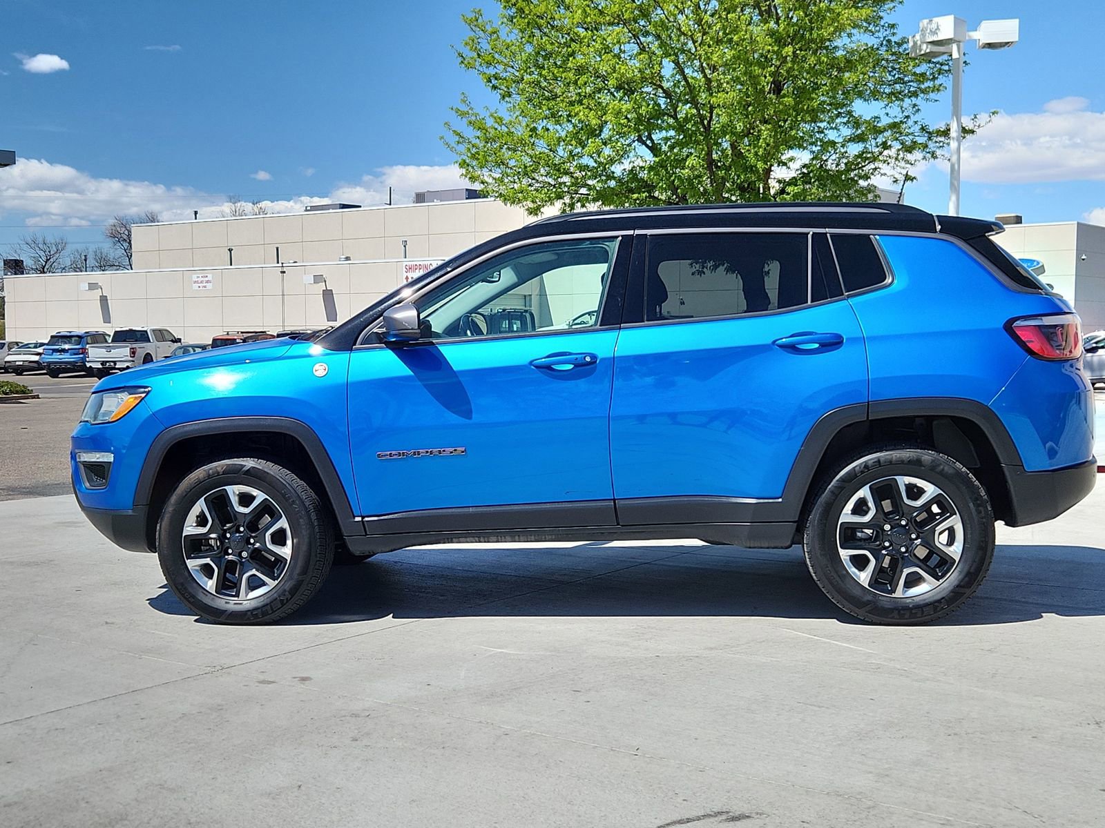 Used 2018 Jeep Compass Trailhawk w/ Safe & Security Group image 2