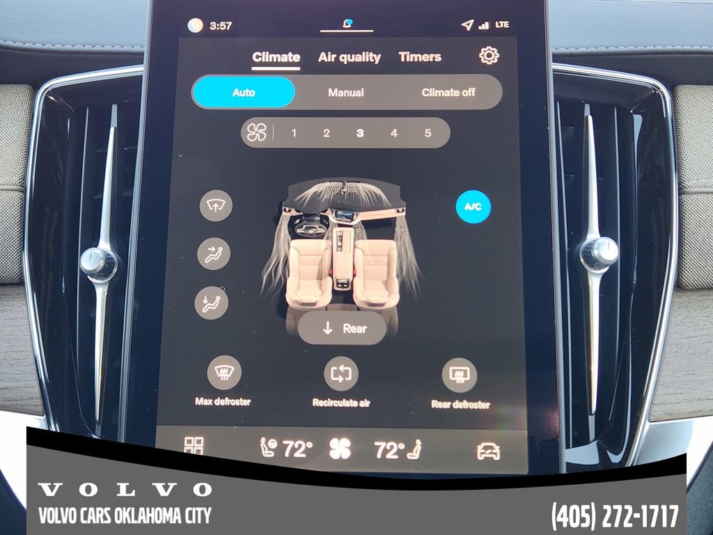 Used 2026 Volvo XC90 B5 Plus w/ Protection Package Premier image 18