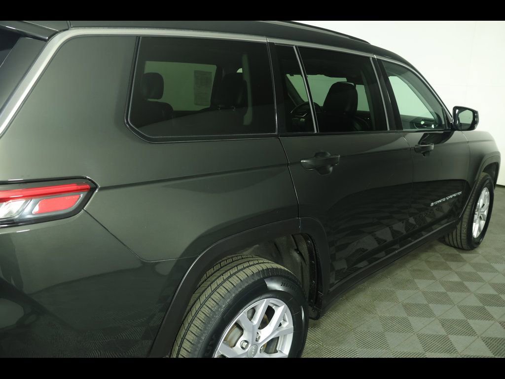 Used 2022 Jeep Grand Cherokee L Limited image 21