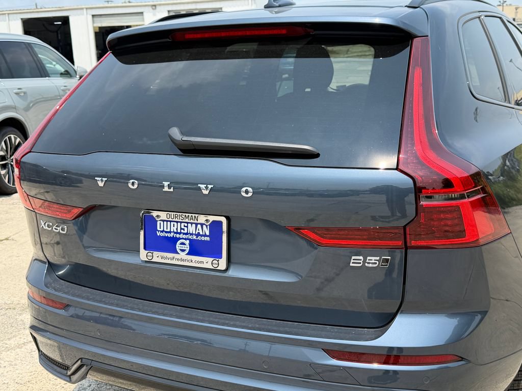 New 2026 Volvo XC60 B5 Core w/ Climate Package AWD/4WD image 5