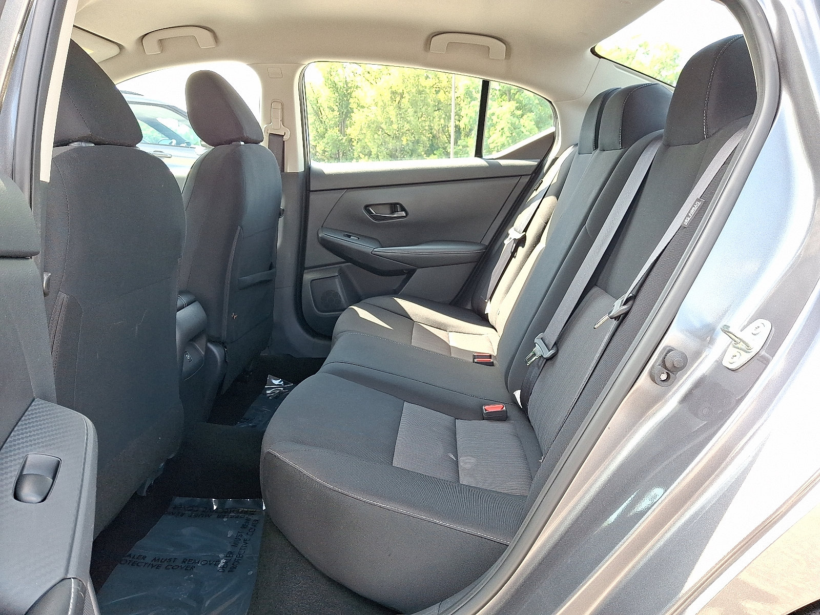 Used 2025 Nissan Sentra SV w/ All-Weather Package FWD image 10