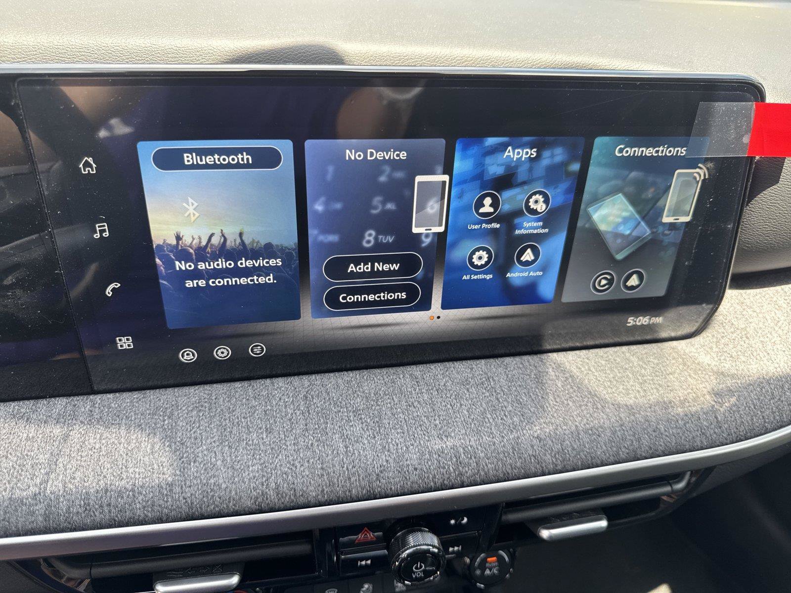 New 2026 Nissan Kicks SV w/ Cold Weather Package FWD image 19