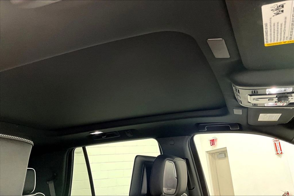 New 2026 GMC Yukon AT4 Ultimate AWD/4WD image 23