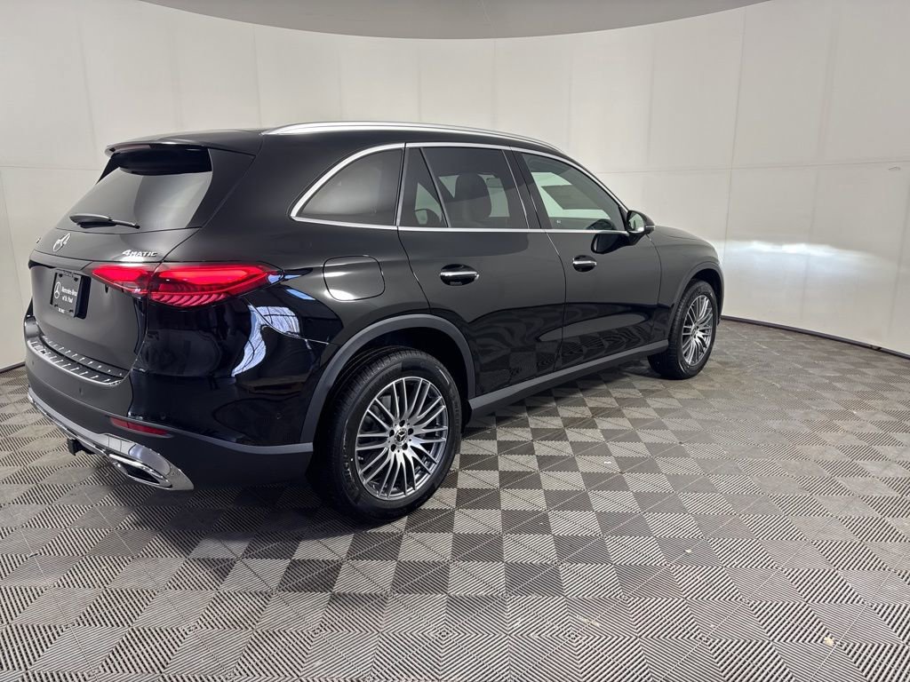 New 2026 Mercedes-Benz GLC 300 4MATIC image 5