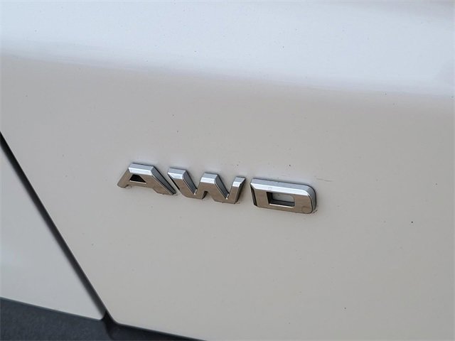 Used 2023 Cadillac XT5 Sportv image 5