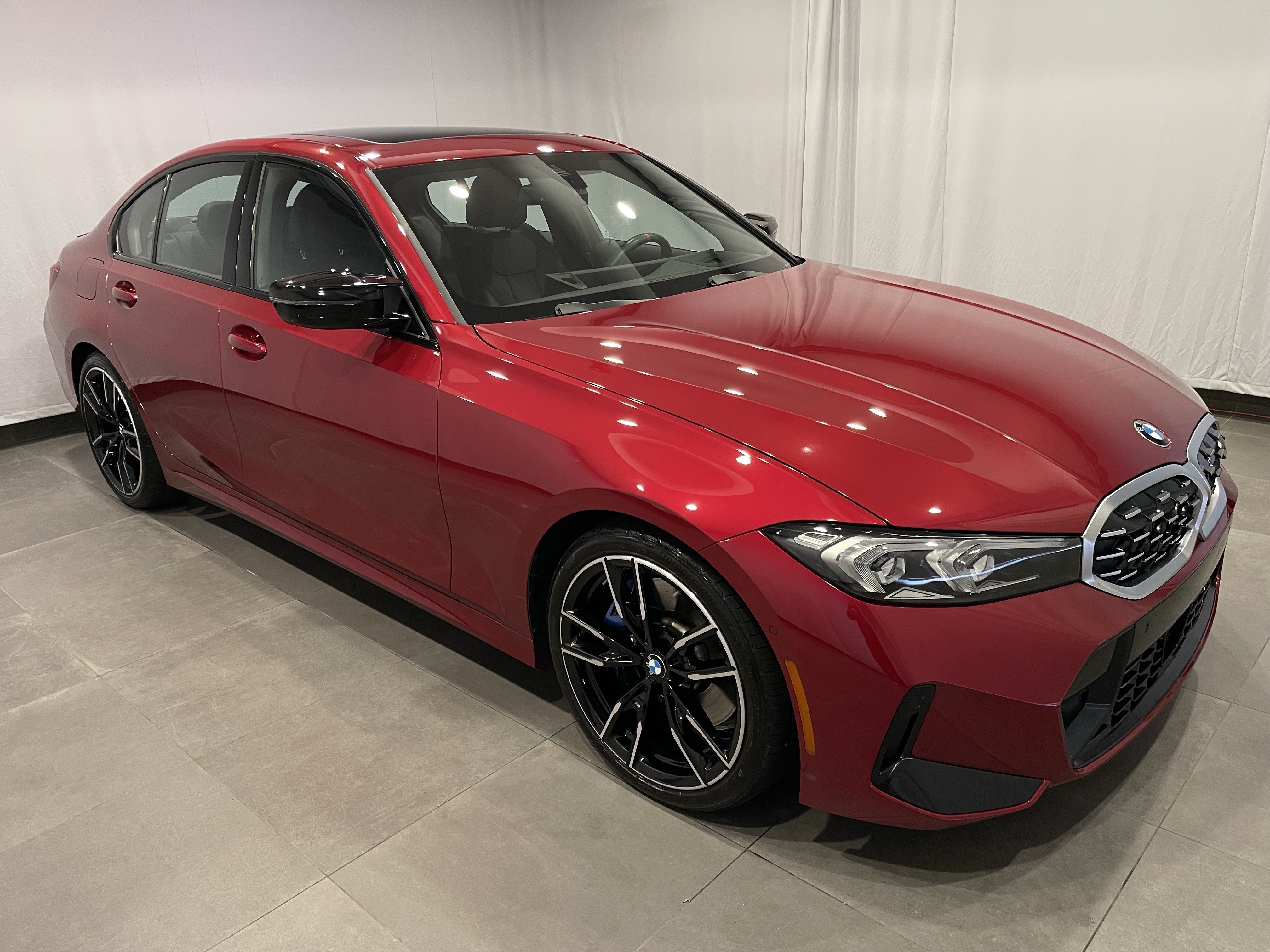 Used 2025 BMW M340i Sedan RWD image 3