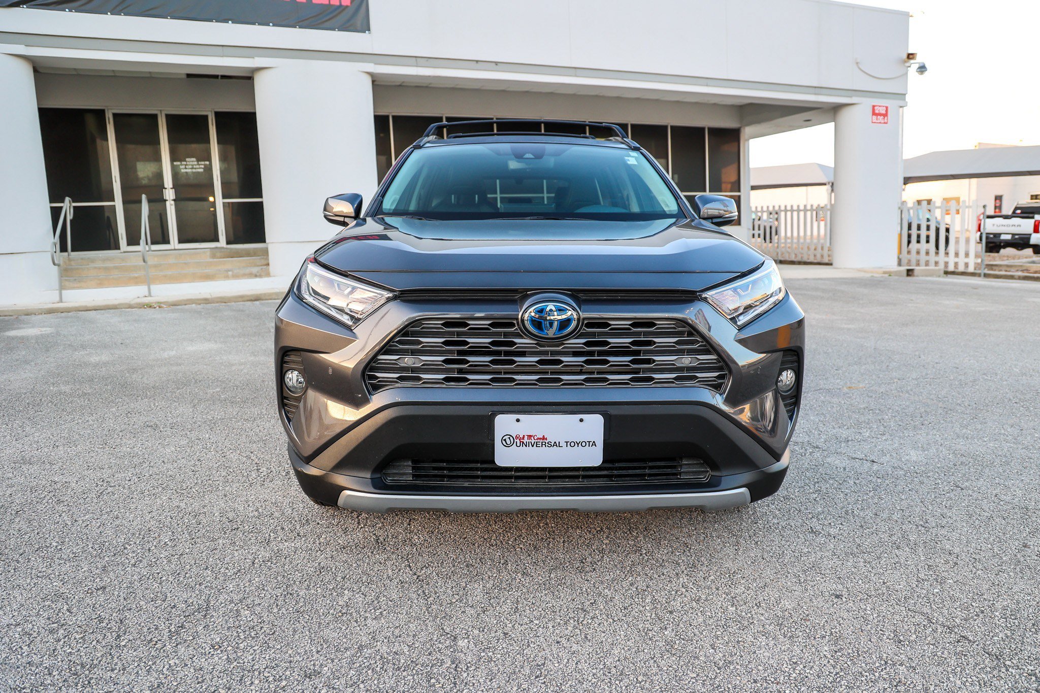 Certified 2021 Toyota RAV4 Limited AWD/4WD image 3