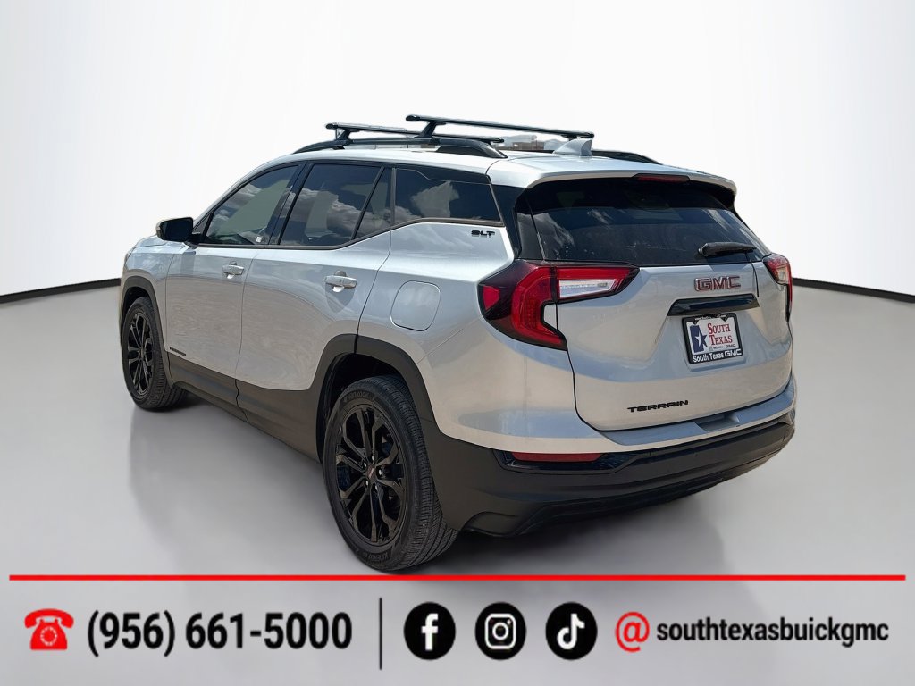 Used 2022 GMC Terrain SLT w/ LPO, 'HIT The Road' Package FWD image 6