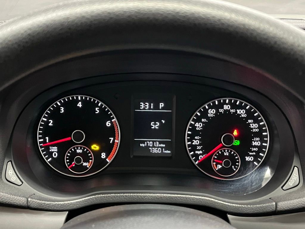 Used 2014 Volkswagen Passat 2.5 S image 19