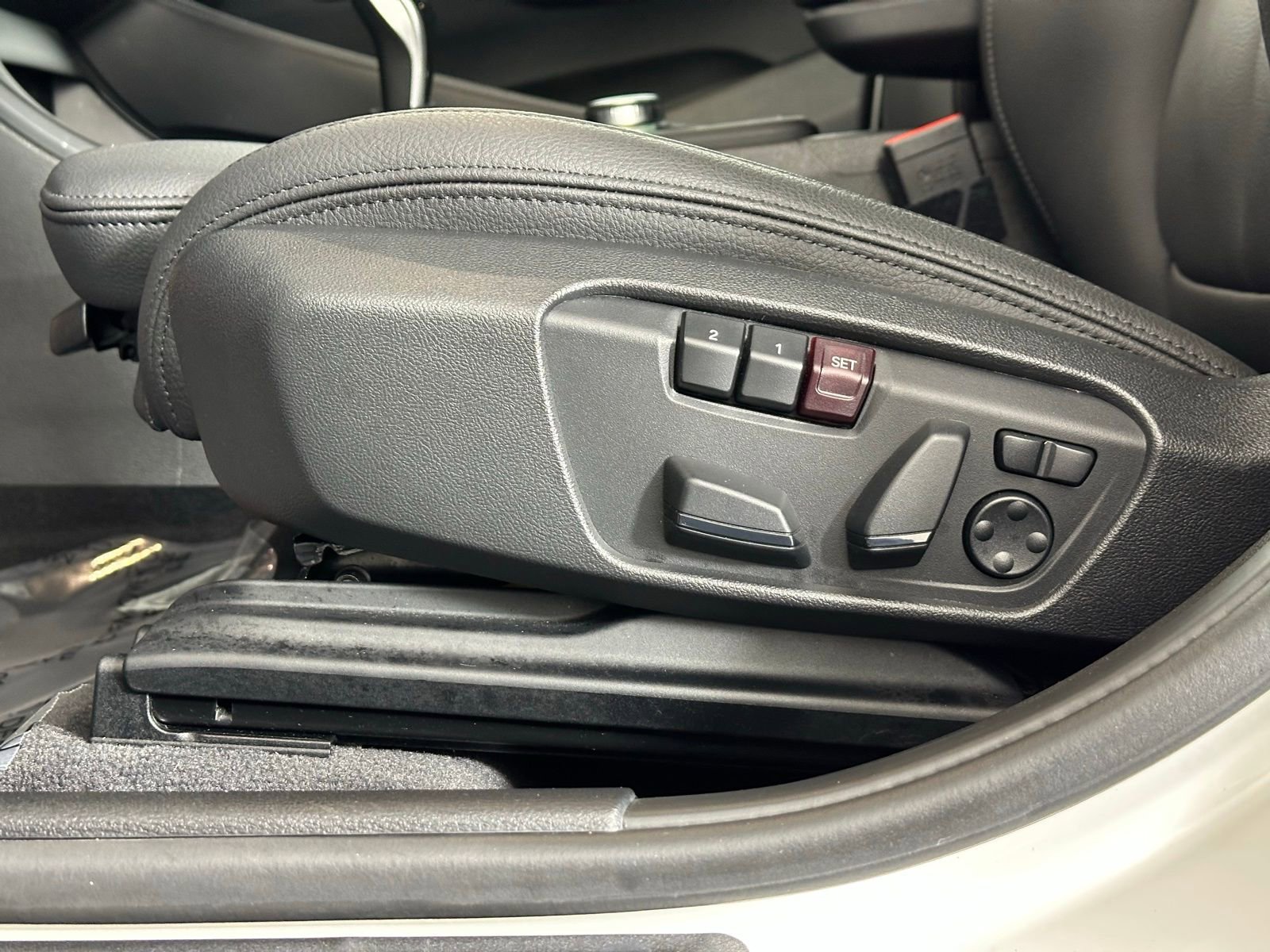 Used 2023 BMW X2 xDrive28i w/ Premium Package 2 image 7