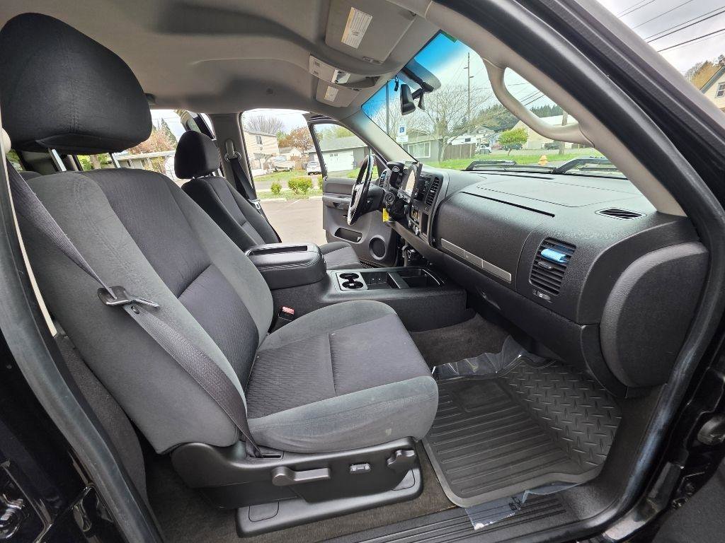 Used 2008 Chevrolet Silverado 1500 LT AWD/4WD image 16