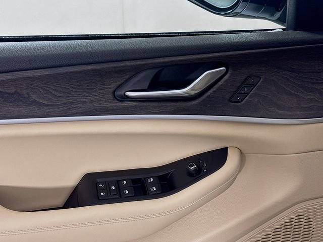 New 2025 Jeep Grand Cherokee L Limited w/ Luxury Tech Group II image 18