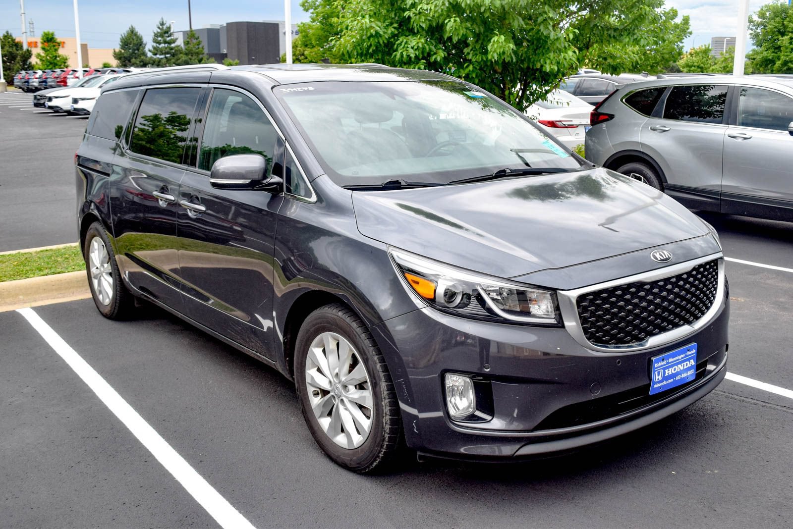 Used 2017 Kia Sedona EX FWD image 15
