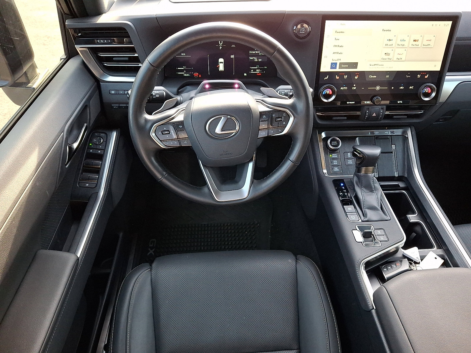 Used 2024 Lexus GX 550 image 12