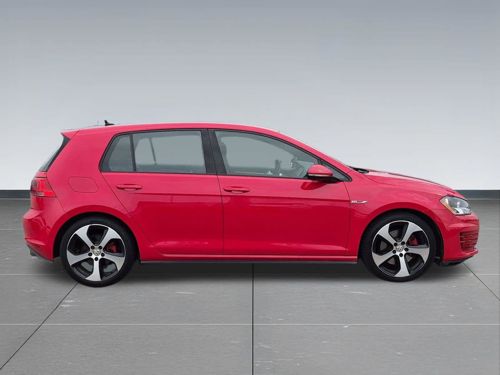 Used 2017 Volkswagen GTI S FWD image 7