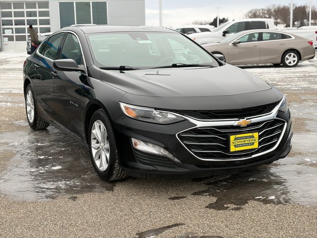 Used 2024 Chevrolet Malibu LT image 3