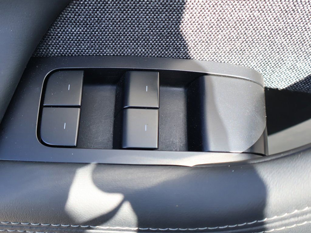 Used 2023 Tesla Model S Standard Range image 41