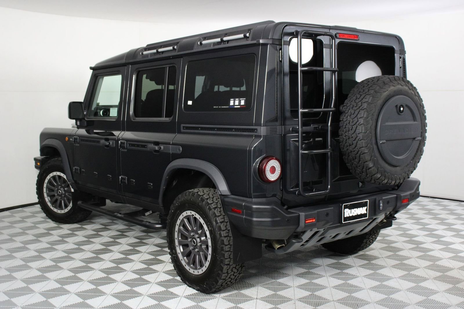 Used 2024 INEOS Grenadier Fieldmaster Edition image 4