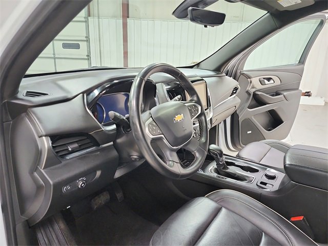 Used 2023 Chevrolet Traverse Premier image 18