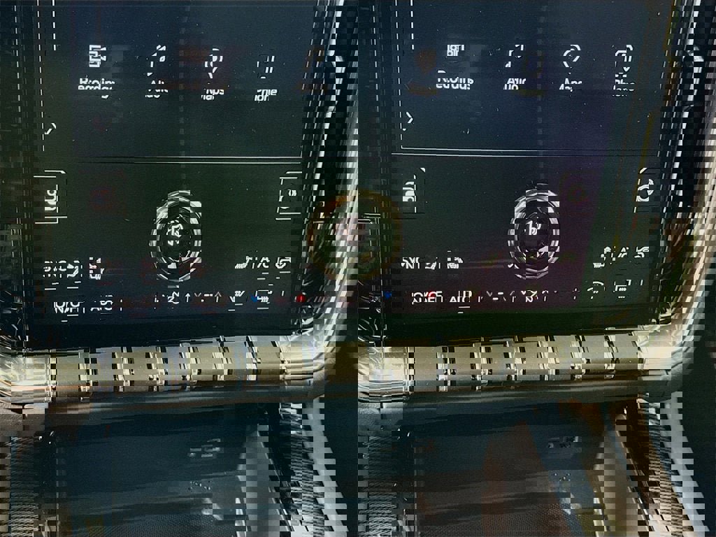 New 2026 GMC Yukon XL Elevation w/ LPO, Elevation Black Package image 11