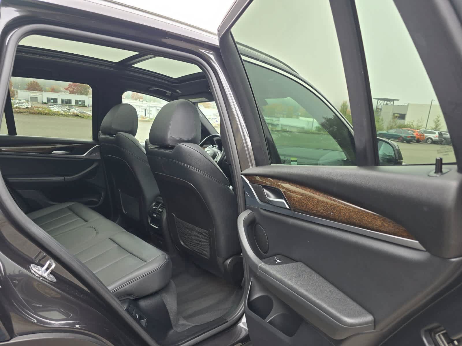Used 2019 BMW X3 xDrive30i w/ Premium Package AWD/4WD image 27