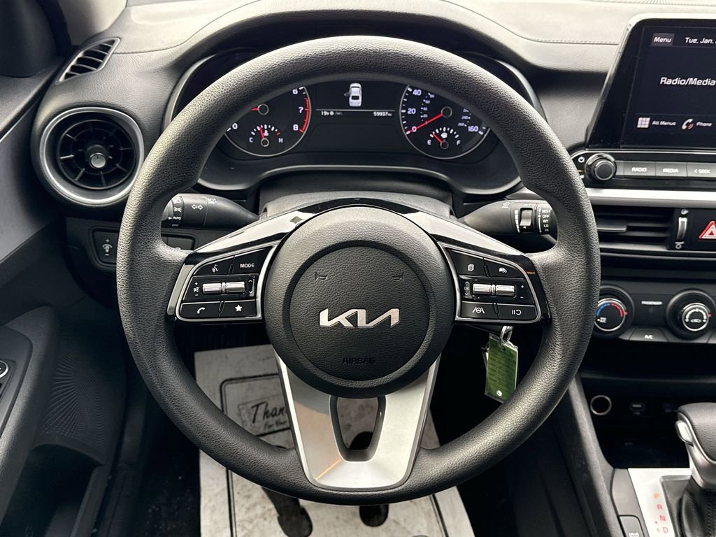 Used 2022 Kia Forte LXS image 11