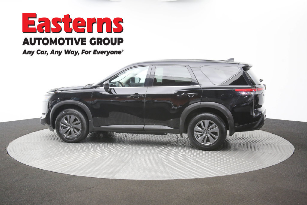 Used 2024 Nissan Pathfinder S AWD/4WD image 59