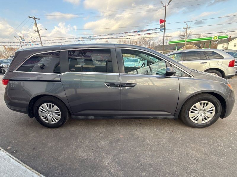 Used 2014 Honda Odyssey LX image 4