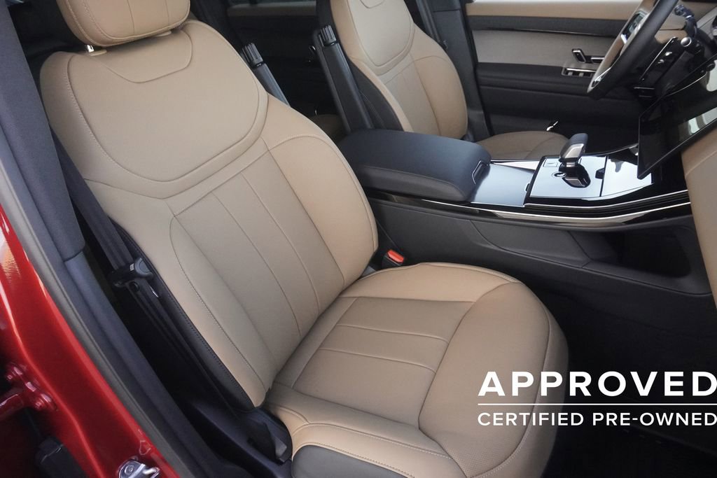 Used 2025 Land Rover Range Rover Sport Dynamic SE image 24