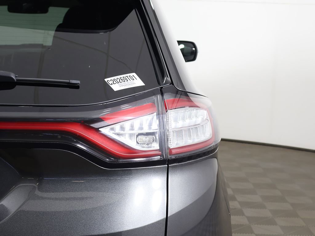 Used 2016 Ford Edge Titanium w/ Equipment Group 302A image 19