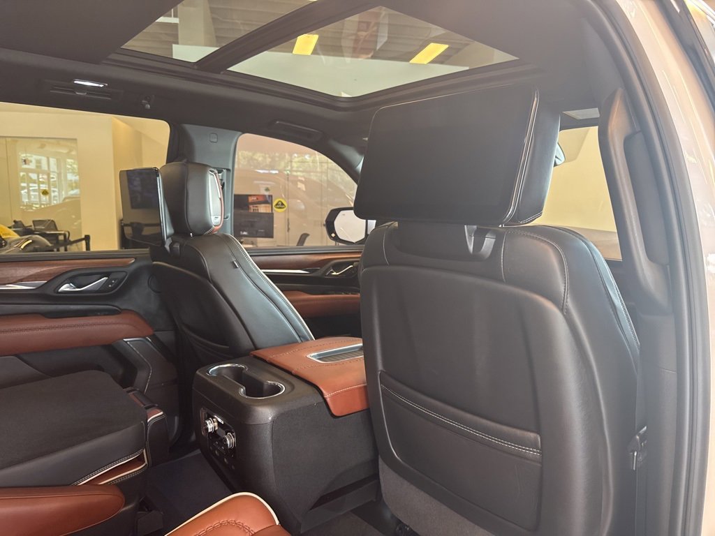 Used 2023 GMC Yukon Denali Ultimate image 27