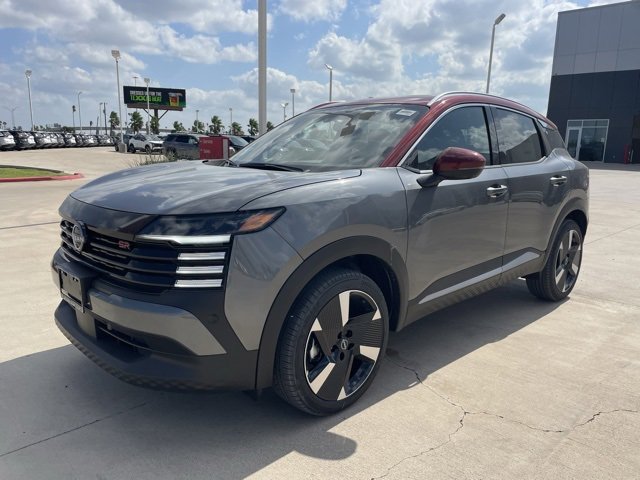 New 2025 Nissan Kicks SR w/ SR Premium Package image 7