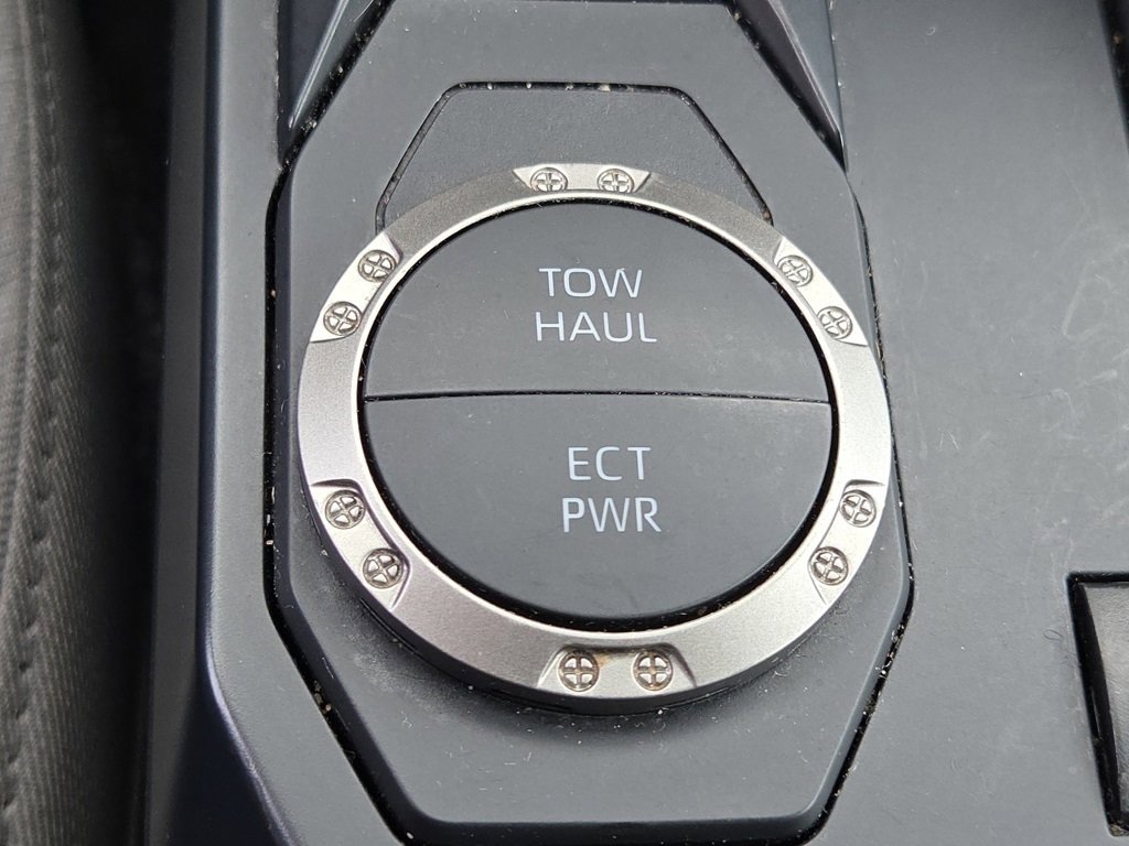 Used 2024 Toyota Tacoma SR5 image 10